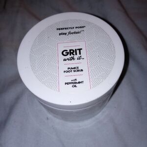 Perfectly Posh Grit With It Pumice Foot Scrub